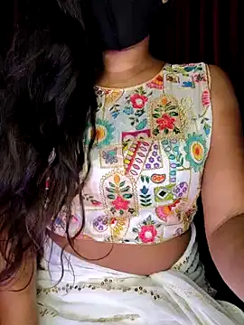 SexyAndHottie online show from 12/07/24, 02:53