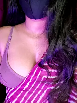 SexyAndHottie online show from 02/08/25, 02:47