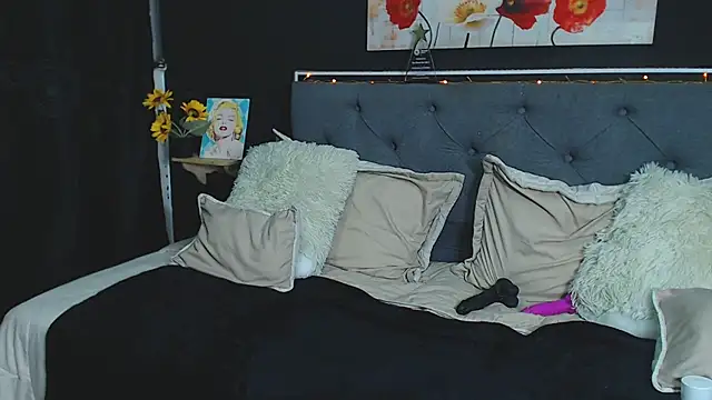 dulce celeste15 online show from 12/24/24, 01:38