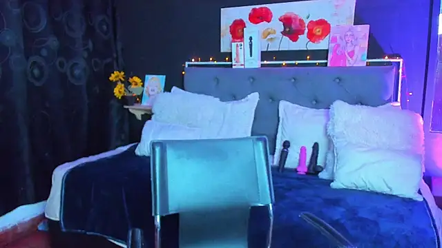 dulce celeste15 online show from 12/28/24, 11:16