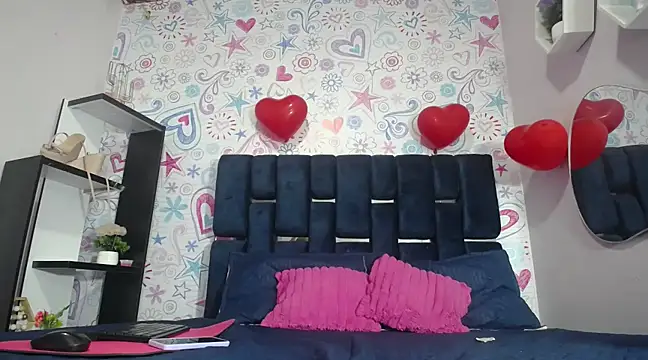 KOURTNEY-- online show from 02/25/25, 01:20