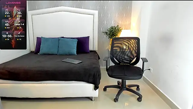  Peach1  online show from 01/29/25, 01:17