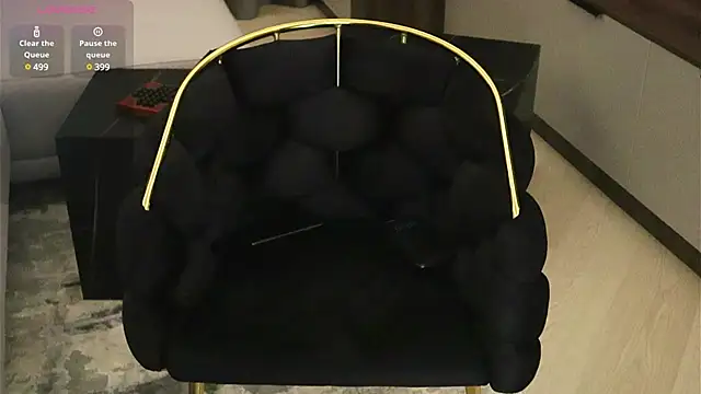 IrisNoire online show from 01/25/25, 12:06