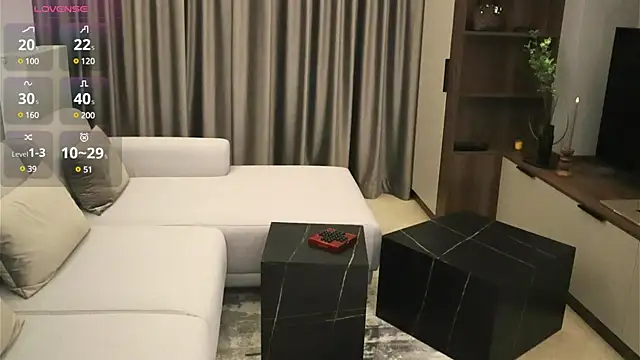 IrisNoire online show from 02/05/25, 08:25