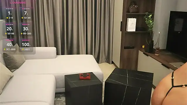 IrisNoire online show from 02/16/25, 08:11