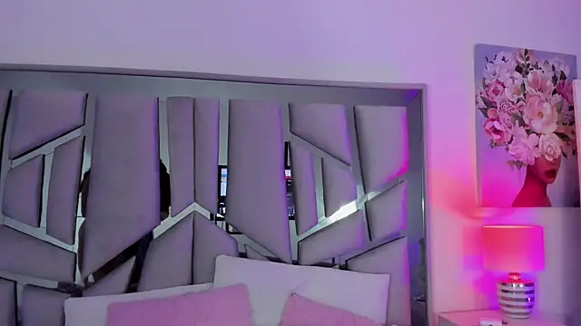 paulette dupont online show from 02/22/25, 03:12