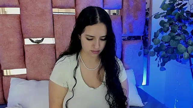 paulette dupont online show from 10/19/25, 03:18