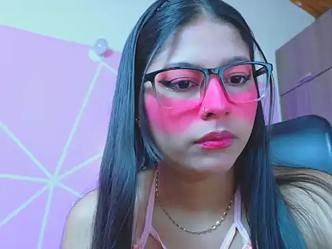  ALLYSON18  online show from 04/11/26, 11:36