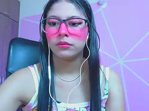  ALLYSON18  online show from 04/28/26, 11:59