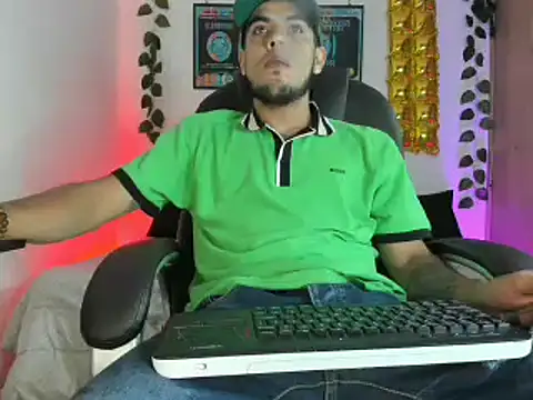 mikee scooth online show from 02/07/25, 03:12