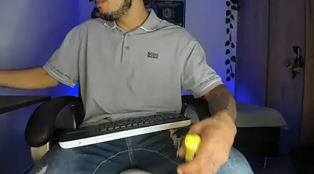 mikee scooth online show from 03/14/25, 02:20