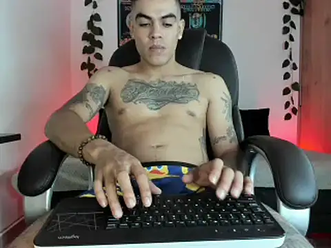 mikee scooth online show from 03/22/25, 07:57