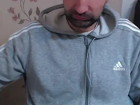 Leo 1617 online show from 02/15/26, 11:19