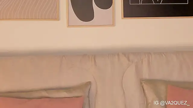 Snapshot of Heyloreley chatting on 02/19/26, 03:13 Heyloreley online show from 02/19/26, 03:13