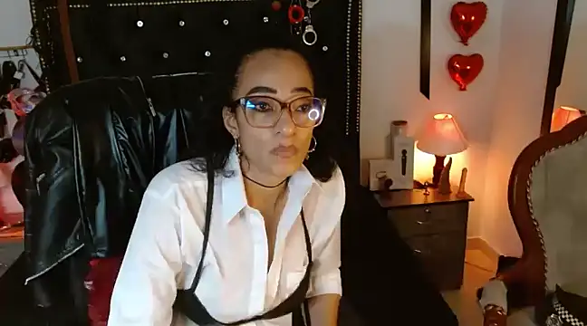 SamaraMartinez online show from 03/11/25, 08:53