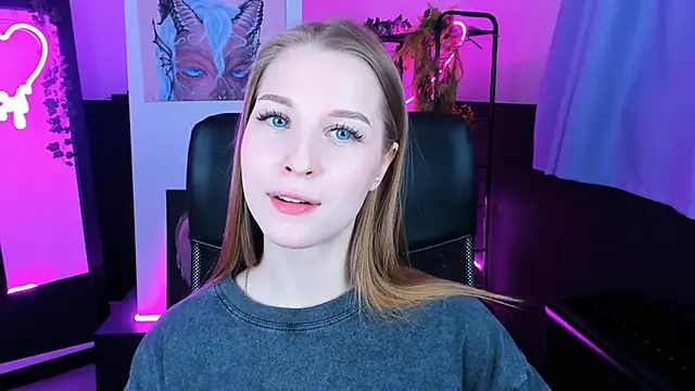 CuteMousee online show from 12/10/24, 04:49