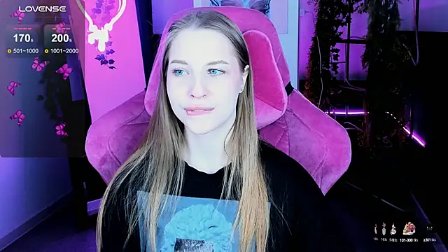 CuteMousee online show from 10/08/25, 05:27