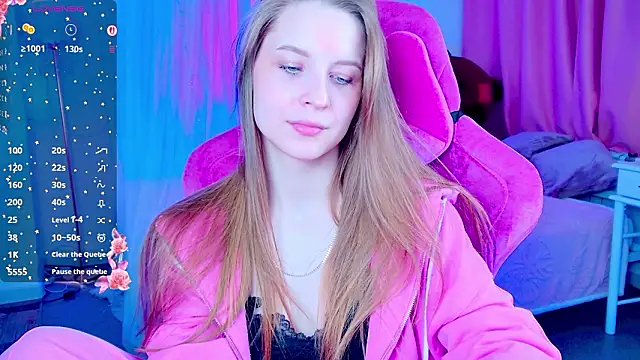 CuteMousee online show from 03/21/26, 09:36