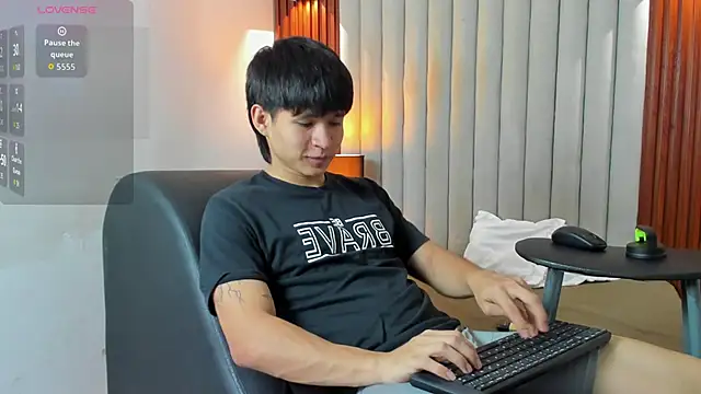 Ryo kush online show from 10/24/25, 03:47