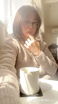 Snapshot of mel__mel chatting on 03/23/26, 04:27 mel mel online show from 03/23/26, 04:27