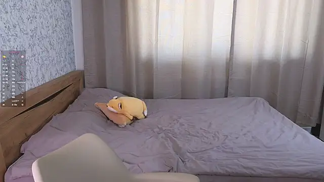 HalieCross online show from 02/09/25, 09:26