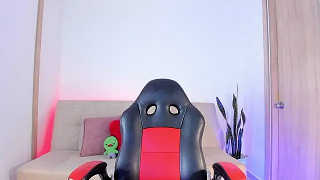 Sweetluna   online show from 03/21/26, 05:27