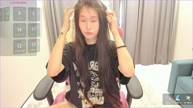 sweetiebunny22 online show from 02/16/25, 05:59