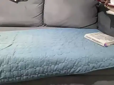 4small4inchlol online show from 01/04/25, 11:27