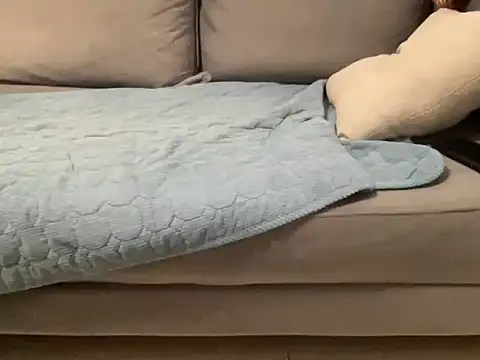 4small4inchlol online show from 09/30/25, 10:04