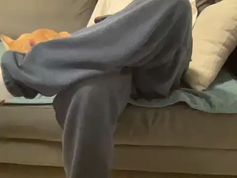 4small4inchlol online show from 02/26/26, 11:37