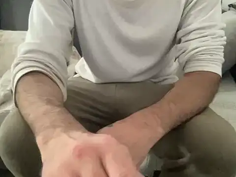 4small4inchlol online show from 03/23/26, 02:32