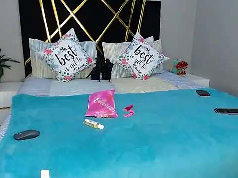 MissBigNipples online show from 10/06/25, 04:59