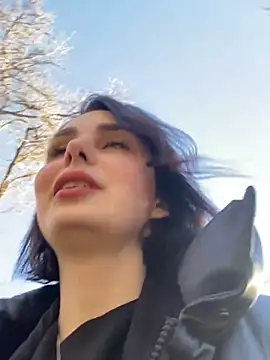 Snapshot of SandraCarter chatting on 12/20/24, 11:00 SandraCarter online show from 12/20/24, 11:00