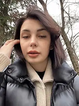 Snapshot of SandraCarter chatting on 01/01/25, 08:02 SandraCarter online show from 01/01/25, 08:02