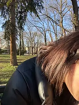 Snapshot of SandraCarter chatting on 01/10/25, 11:11 SandraCarter online show from 01/10/25, 11:11