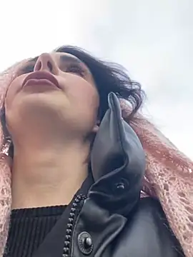 Snapshot of SandraCarter chatting on 01/16/25, 08:11 SandraCarter online show from 01/16/25, 08:11