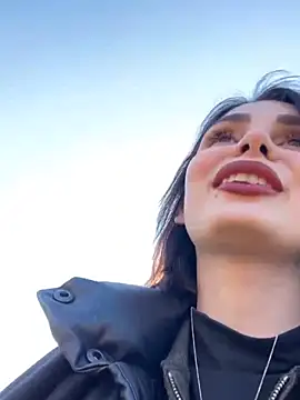 Snapshot of SandraCarter chatting on 01/25/25, 08:00 SandraCarter online show from 01/25/25, 08:00