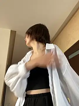 Snapshot of SandraCarter chatting on 02/27/25, 12:13 SandraCarter online show from 02/27/25, 12:13