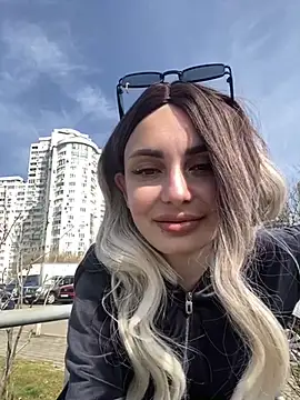 Snapshot of SandraCarter chatting on 03/09/25, 10:19 SandraCarter online show from 03/09/25, 10:19