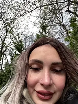 Snapshot of SandraCarter chatting on 03/20/25, 11:16 SandraCarter online show from 03/20/25, 11:16