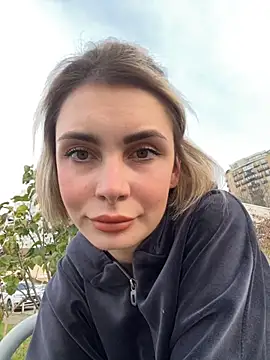 Snapshot of SandraCarter chatting on 11/20/25, 07:08 SandraCarter online show from 11/20/25, 07:08