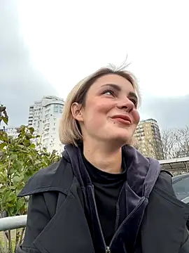 Snapshot of SandraCarter chatting on 12/01/25, 07:35 SandraCarter online show from 12/01/25, 07:35