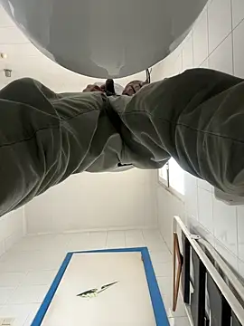 Snapshot of blackthing20 chatting on 03/20/25, 03:25 blackthing20 online show from 03/20/25, 03:25