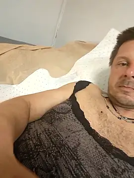 Snapshot of brbrrbrbrb chatting on 10/30/25, 05:53 brbrrbrbrb online show from 10/30/25, 05:53