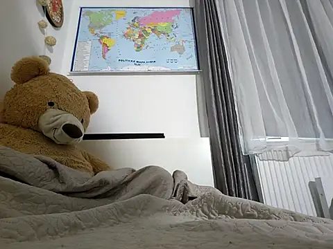 brbrrbrbrb online show from 04/15/26, 06:42