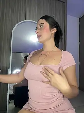 Libia James online show from 02/01/25, 01:44