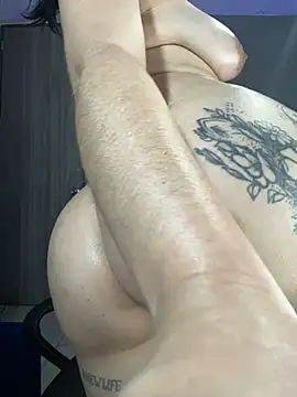 Libia James online show from 03/22/25, 01:32