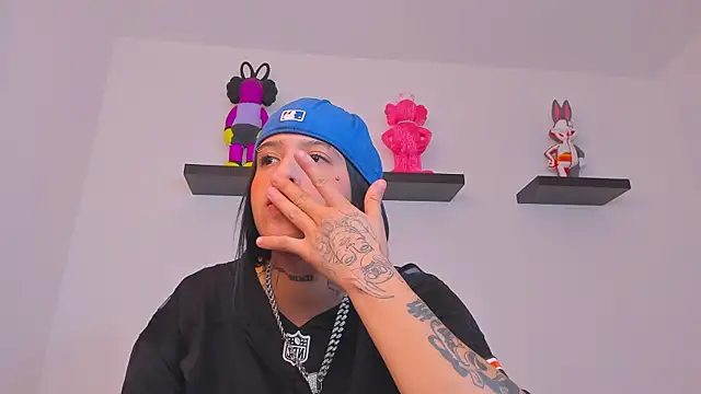 Gangster Girl online show from 03/07/25, 12:26