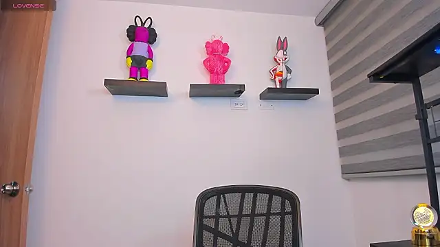 Gangster Girl online show from 03/24/26, 05:01