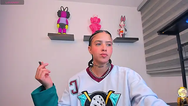 Gangster Girl online show from 04/08/26, 11:48